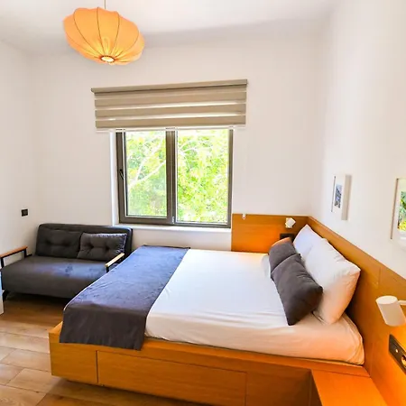 Italic Hotel *